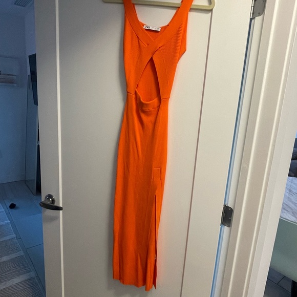 Zara Dresses Zara Cutout Midi Dress Poshmark